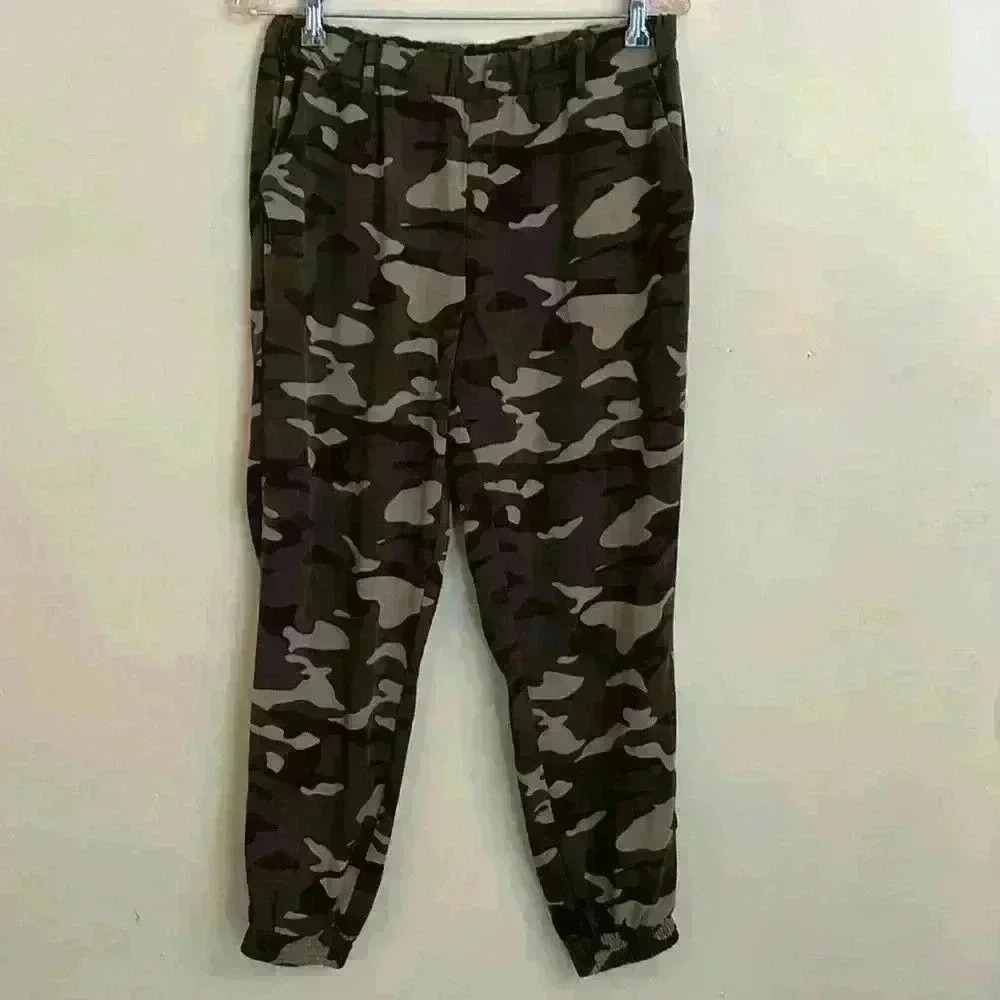 One by Chapter One Womens M Jogger Pants Army green Brown Tan drawstring Camo